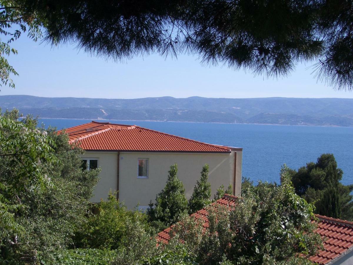 Apartmani Mirta Omiš Eksteriør billede
